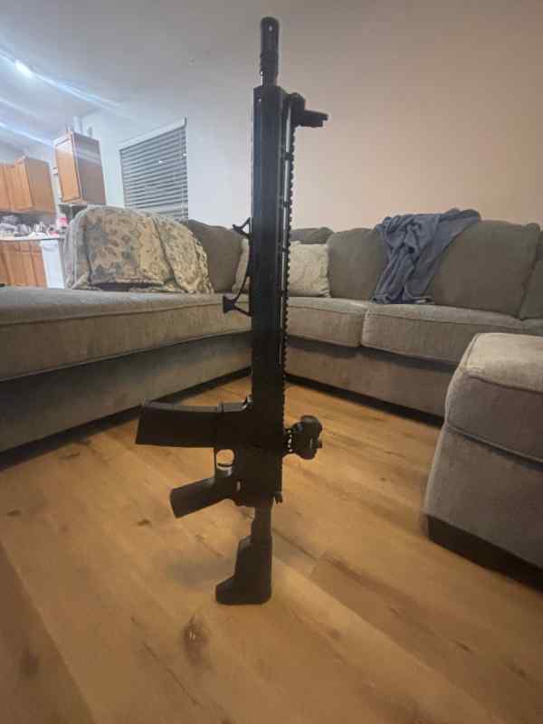 New AR15 w/ red dot 4moa, 30 rd mag+extras