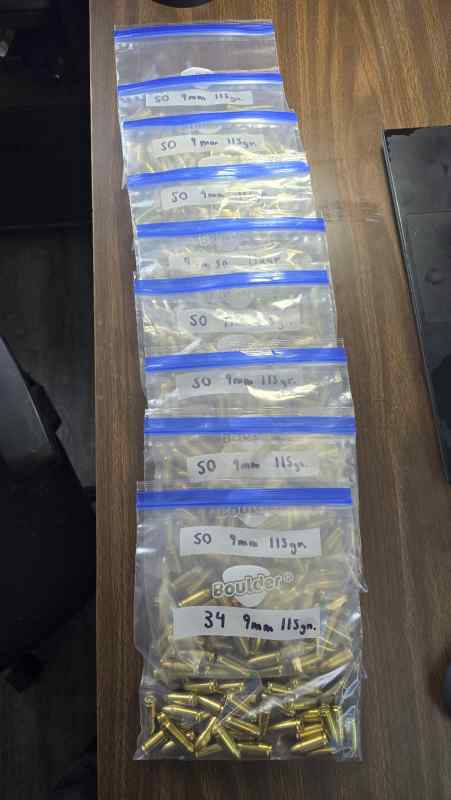 434rds of 9mm Ammo Inc.115gr. Factory new 