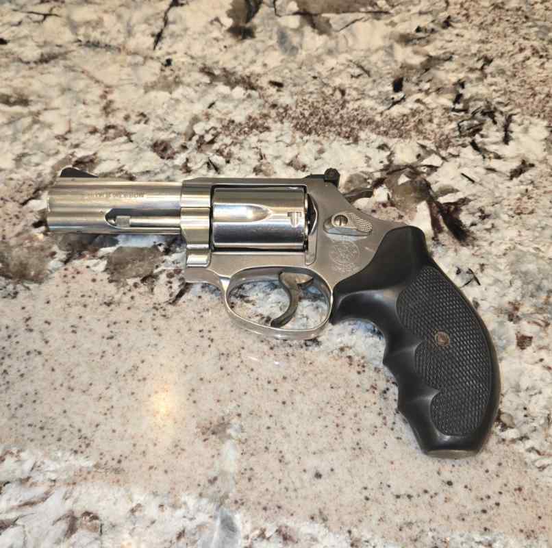 S&amp;W Model 60-10 3" No ILS